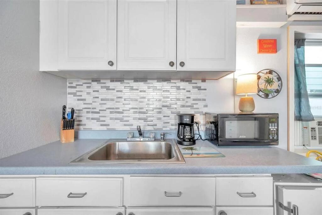 Wave Condo سانت بيتي بيتش المظهر الخارجي الصورة